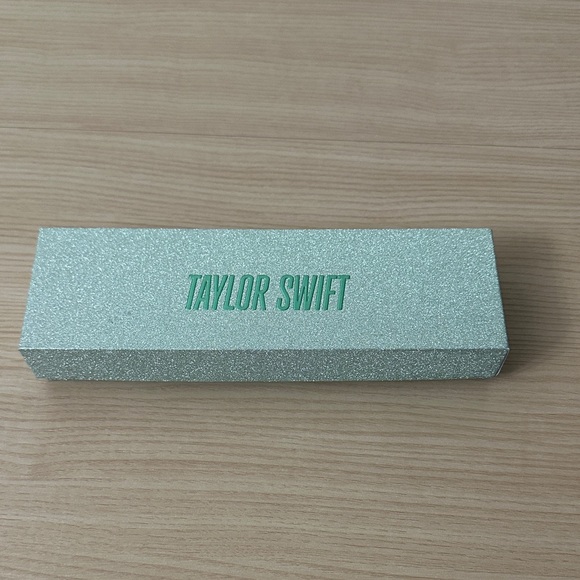 Taylor Swift The Life of a Showgirl Opalite Lock Necklace - Picture 6 of 8